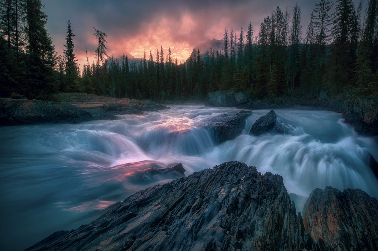 Natural Bridge Falls, Canada