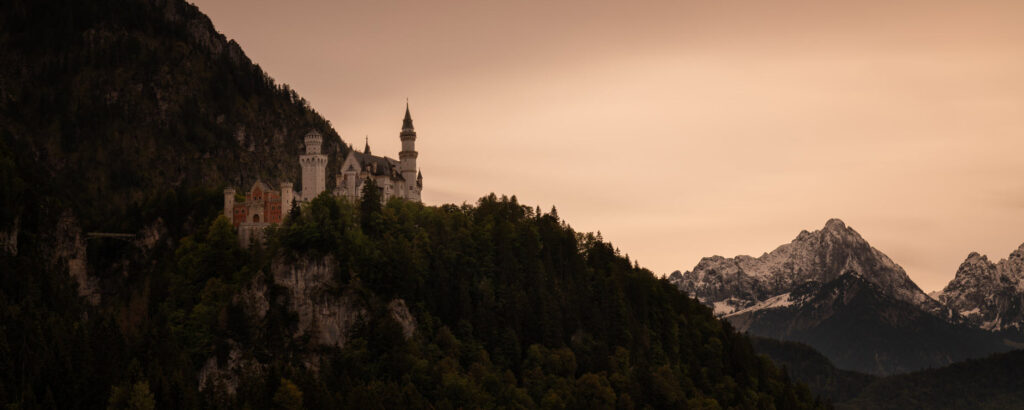 First kiss of autumn