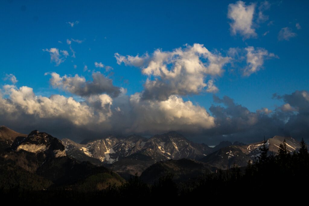Clouds and mountains